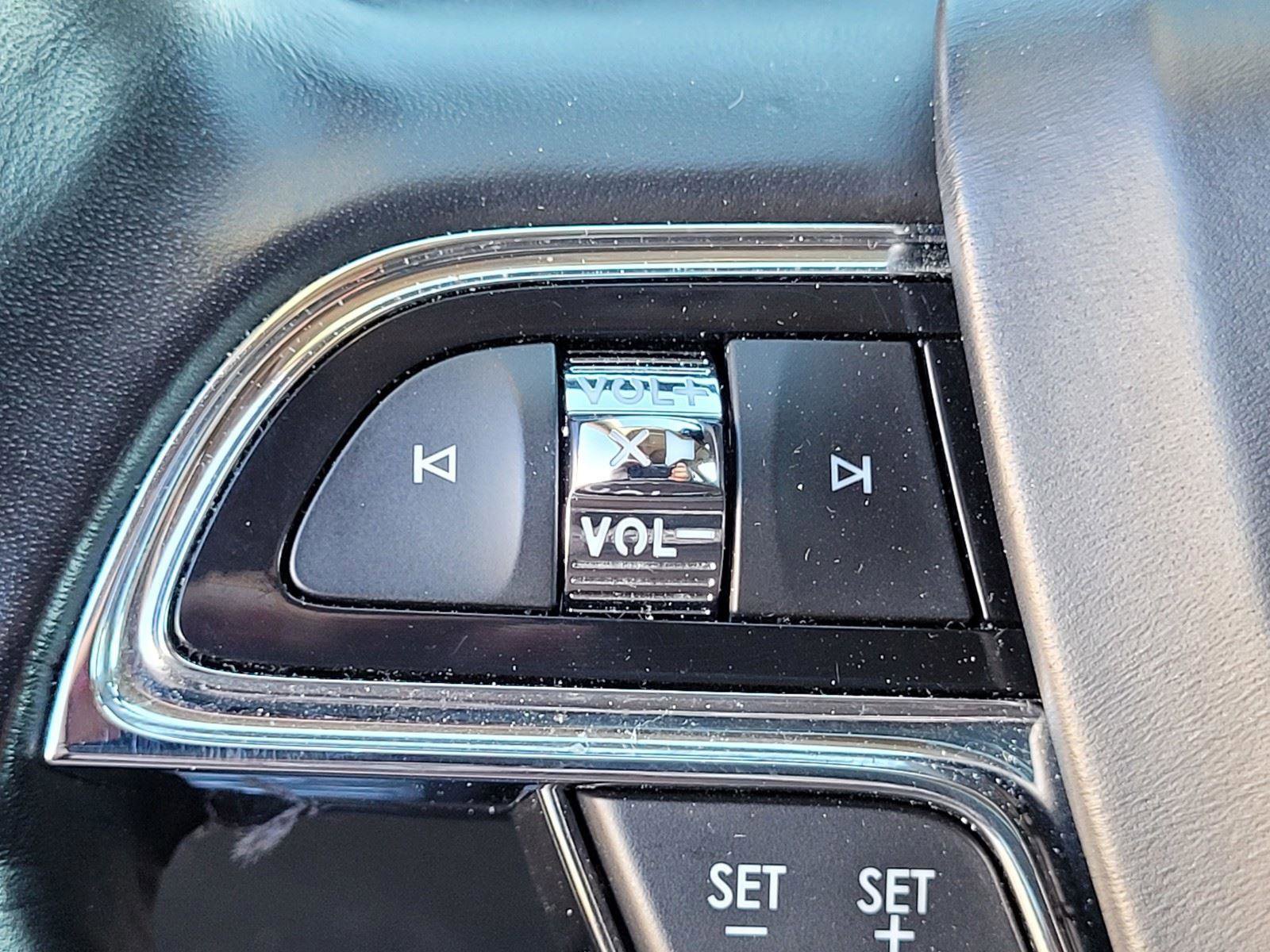 Used 2023 Lincoln Nautilus Reserve AWD/4WD image 30