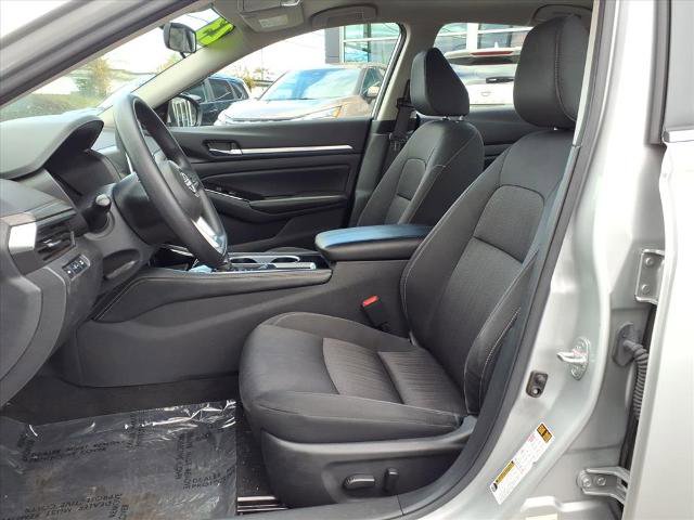 Certified 2023 Nissan Altima 2.5 SV FWD image 18