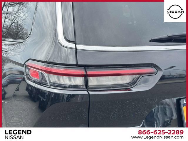 Used 2024 Jeep Grand Cherokee L Limited w/ Luxury Tech Group II image 13