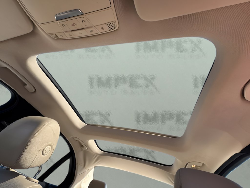 Used 2018 Mercedes-Benz C 300 Sedan image 9
