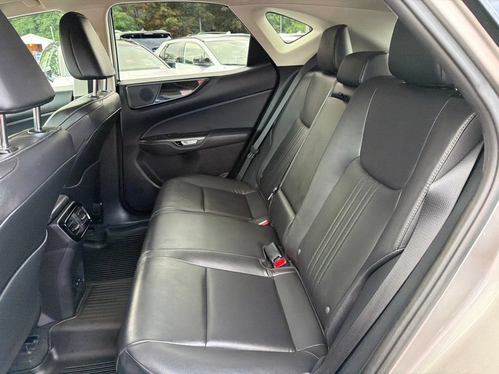 Used 2022 Lexus NX 350h AWD w/ Towing Package (2000 Lbs) image 20