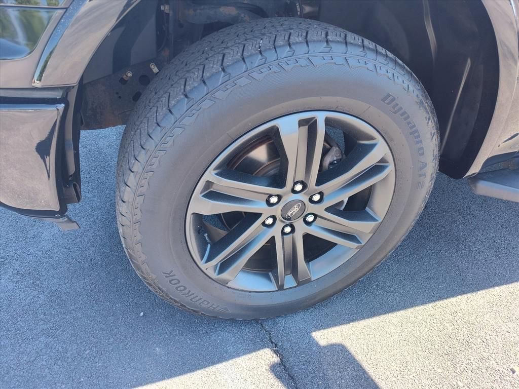Used 2019 Ford F150 XLT w/ Equipment Group 302A Luxury AWD/4WD image 9