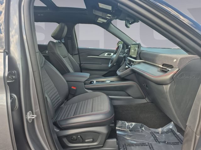 Used 2025 Ford Explorer ST-Line w/ Premium Package AWD/4WD image 17