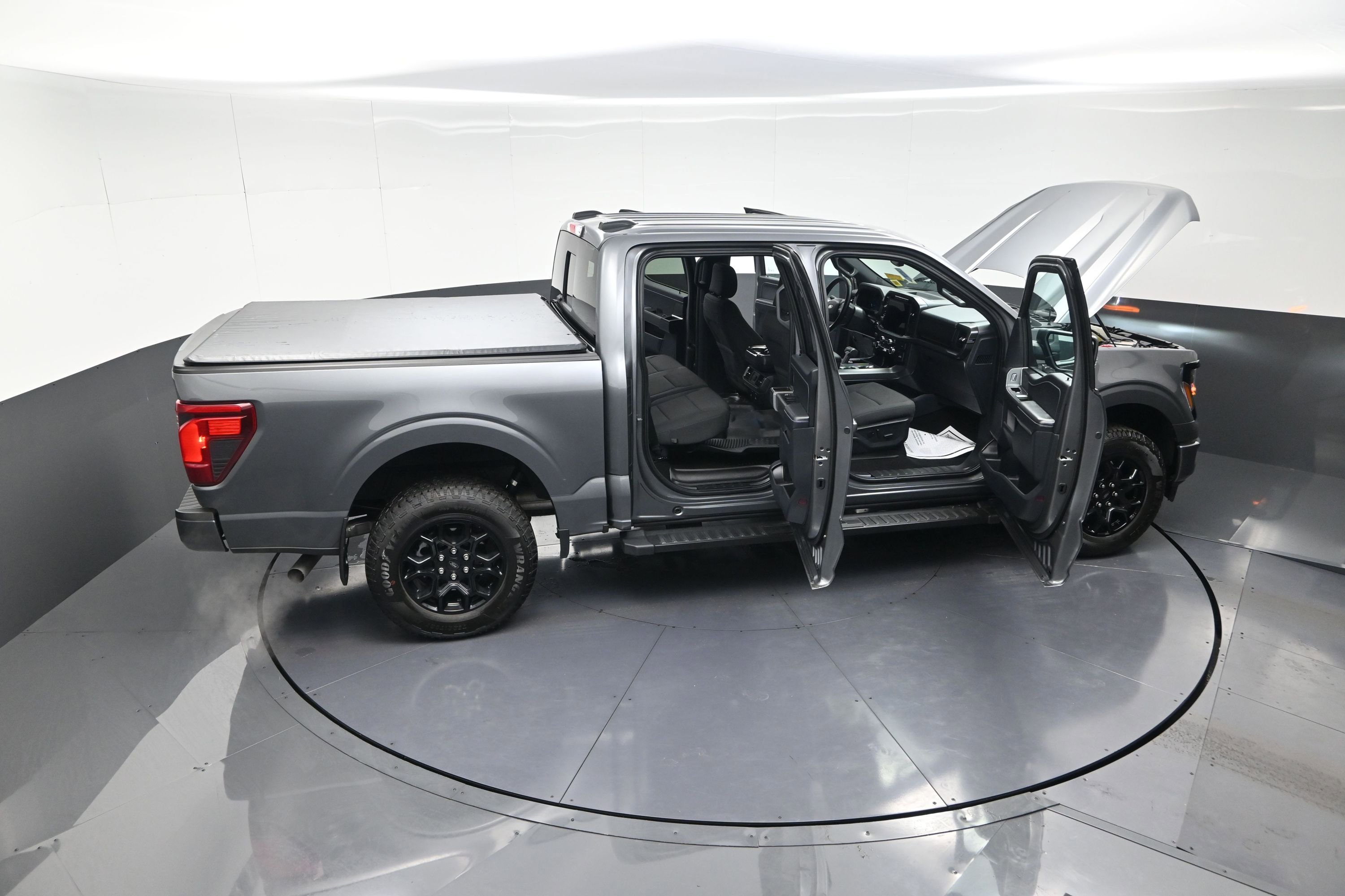 Used 2024 Ford F150 XLT w/ Equipment Group 302A MID image 14