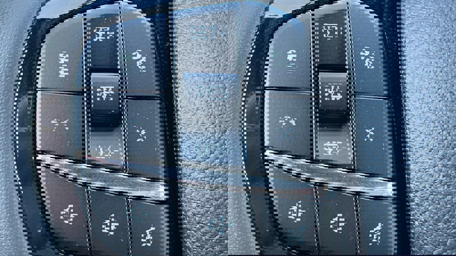 New 2026 Ford Explorer Platinum image 21