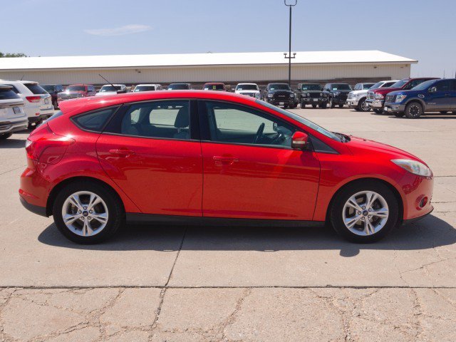 Used 2014 Ford Focus SE FWD image 5