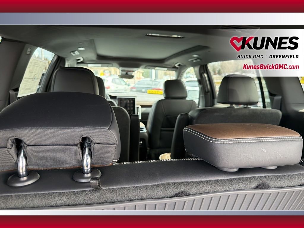 New 2026 GMC Acadia Denali Ultimate w/ LPO, Floor Liner Package image 41