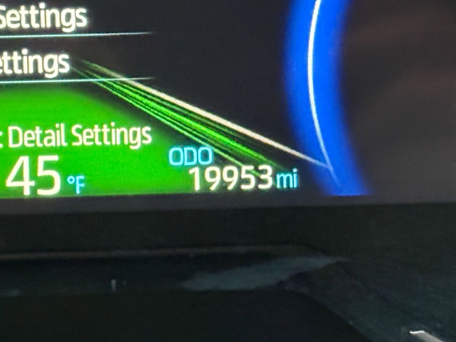 Used 2025 Toyota RAV4 LE image 39