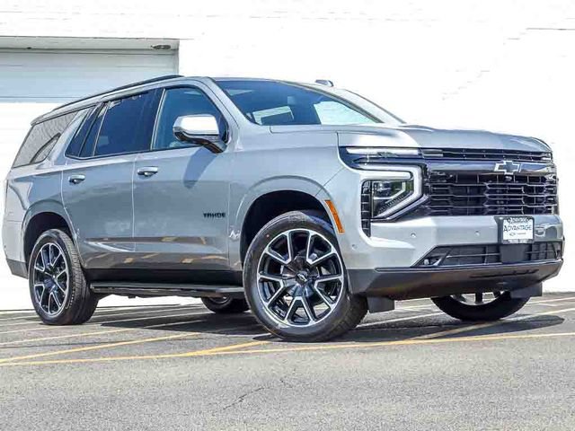 New 2026 Chevrolet Tahoe RST w/ Comfort Package AWD/4WD video 2