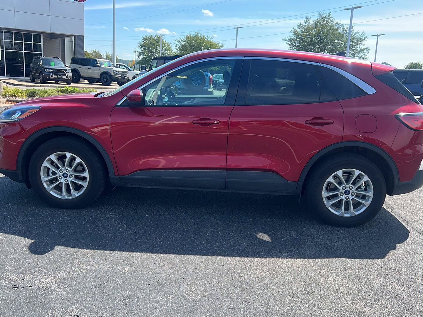 Used 2020 Ford Escape SE AWD/4WD image 10