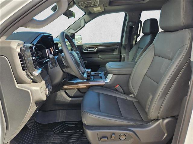 New 2026 Chevrolet Silverado 1500 LT Trail Boss w/ Convenience Package II image 4