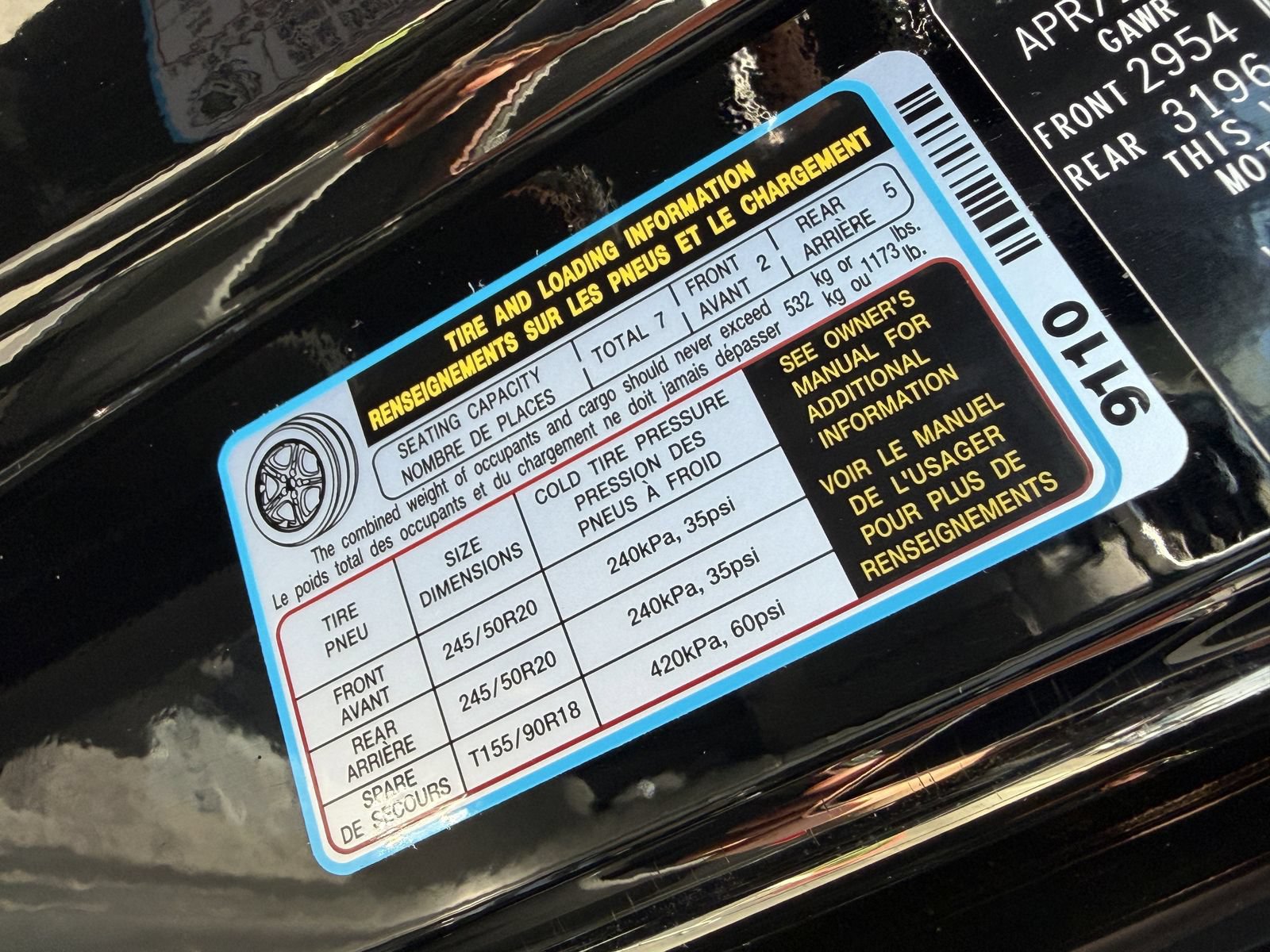 Used 2023 Kia Telluride EX w/ EX Captain's Chair Package AWD/4WD image 32