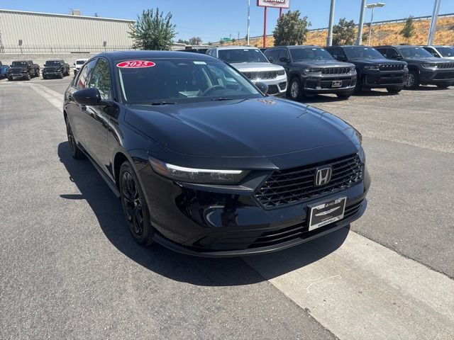 Used 2025 Honda Accord SE image 7