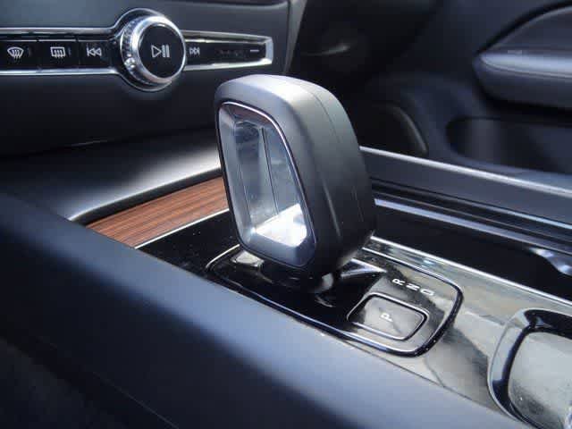 Used 2024 Volvo S60 B5 Plus FWD image 33