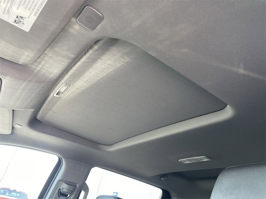 Used 2022 Chevrolet Silverado 1500 LTZ w/ LTZ Premium Package image 21