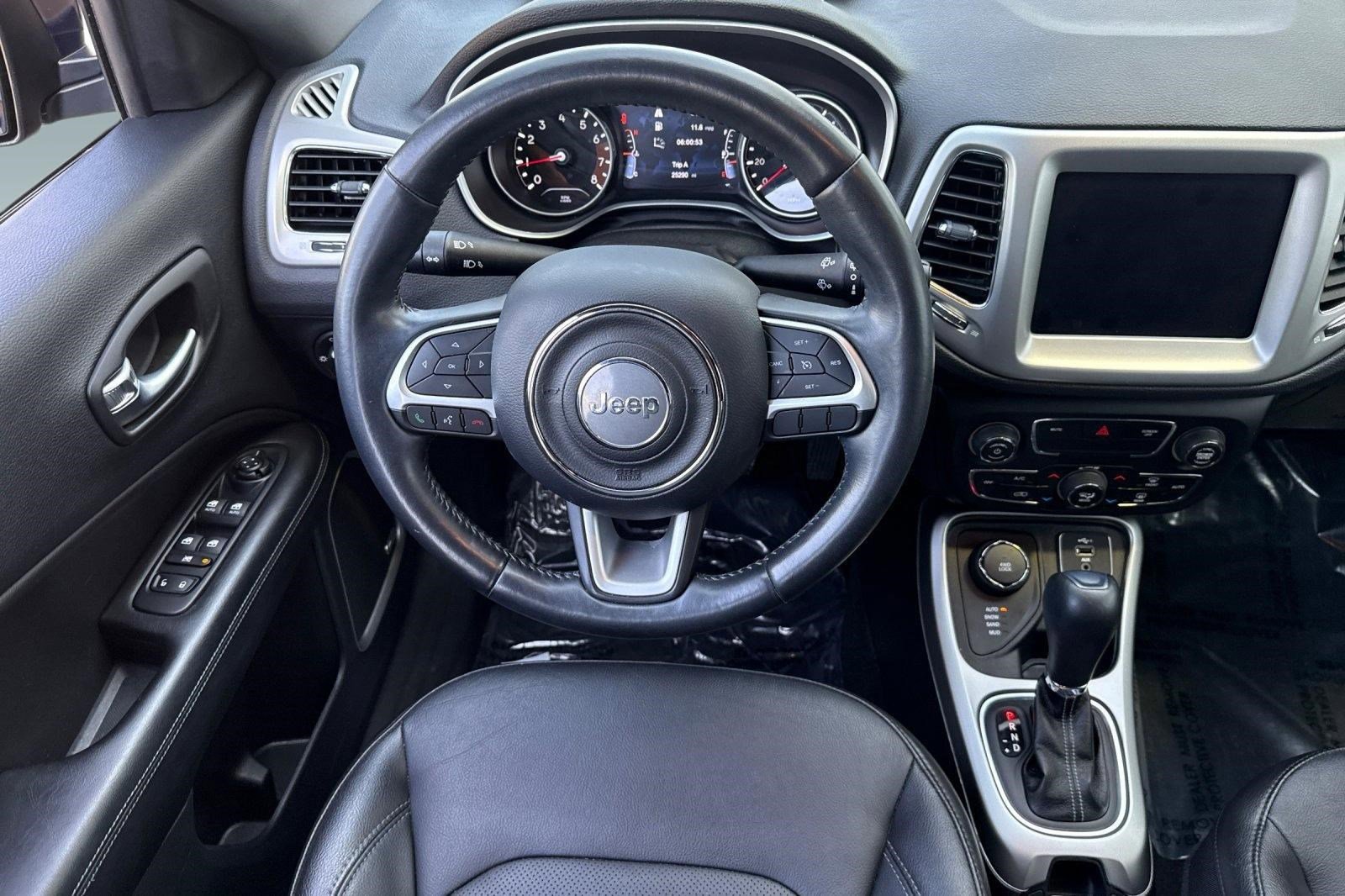 Used 2020 Jeep Compass High Altitude image 30