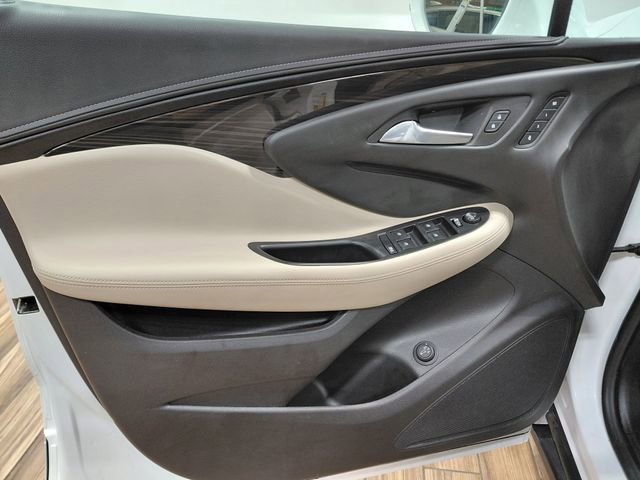 Certified 2020 Buick Envision Essence image 43
