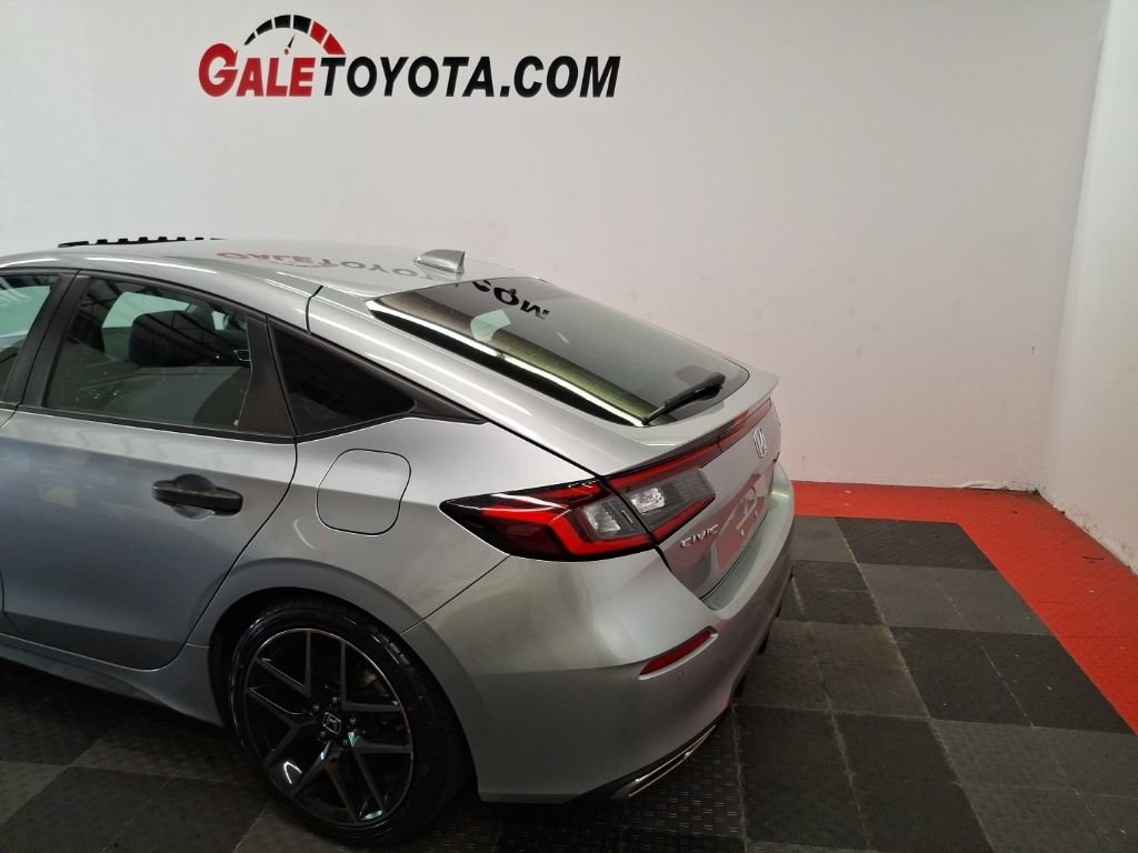 Used 2022 Honda Civic Sport Touring image 7