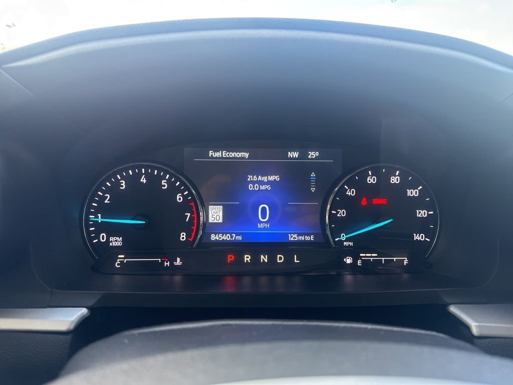 Used 2022 Ford Explorer XLT w/ Equipment Group 202A image 21