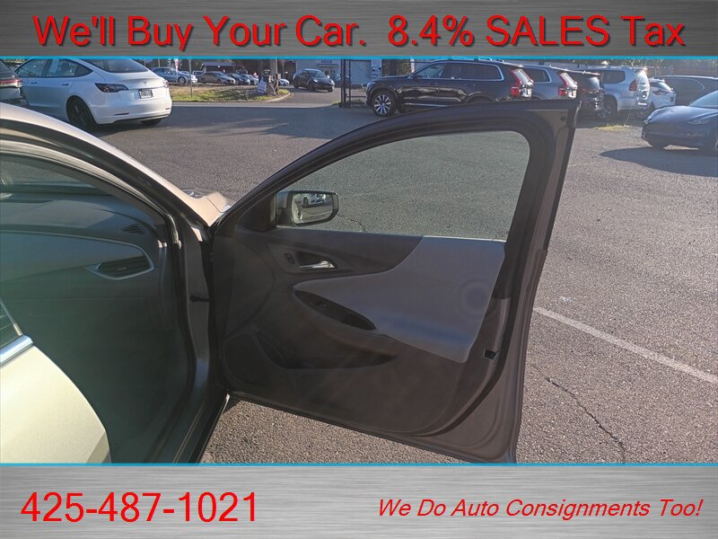 Used 2025 Chevrolet Malibu LT FWD image 12