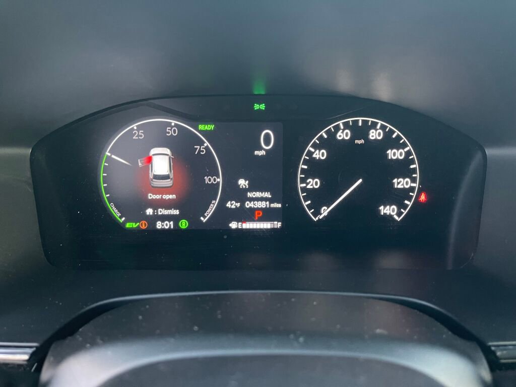 Used 2023 Honda CR-V Sport Touring image 17