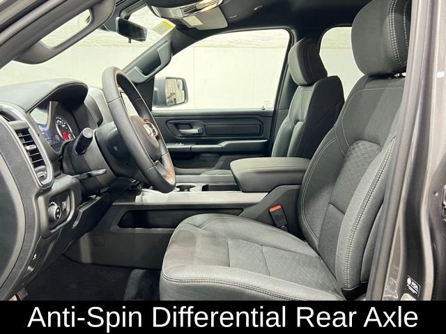 New 2026 RAM 1500 Express AWD/4WD image 15