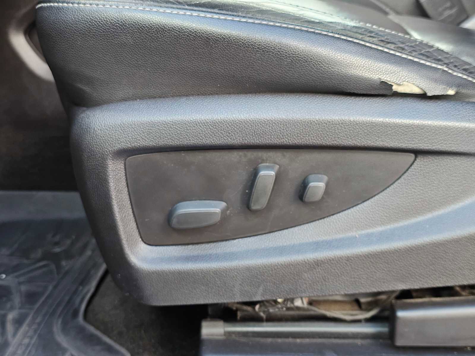 Used 2017 Chevrolet Tahoe LT image 24