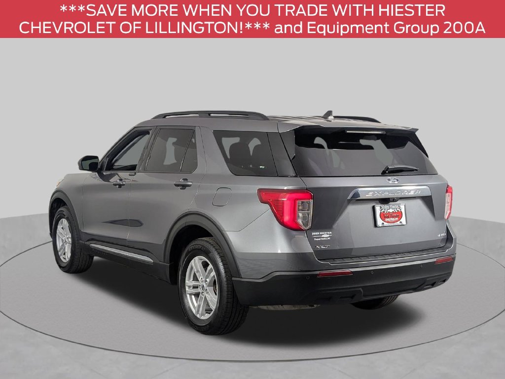 Used 2023 Ford Explorer XLT AWD/4WD image 6