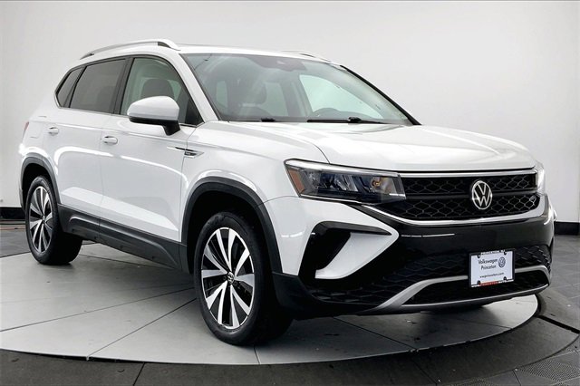 Certified 2022 Volkswagen Taos SE