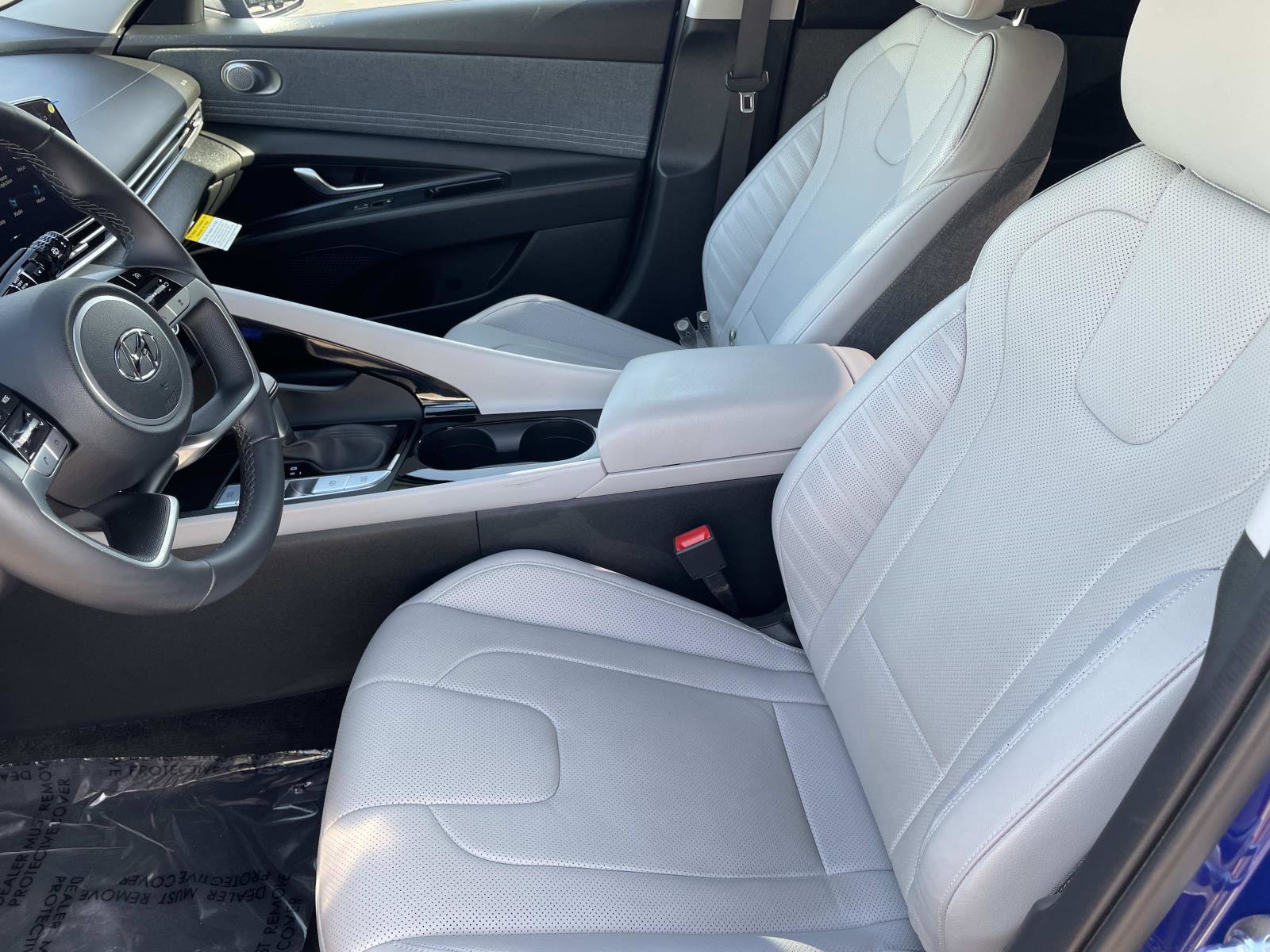 Certified 2023 Hyundai Elantra Limited image 22