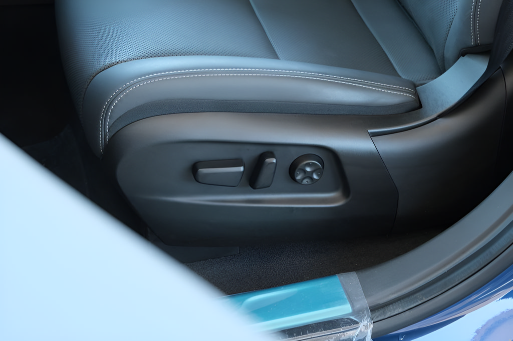 New 2024 VinFast VF 9 Plus AWD/4WD image 23
