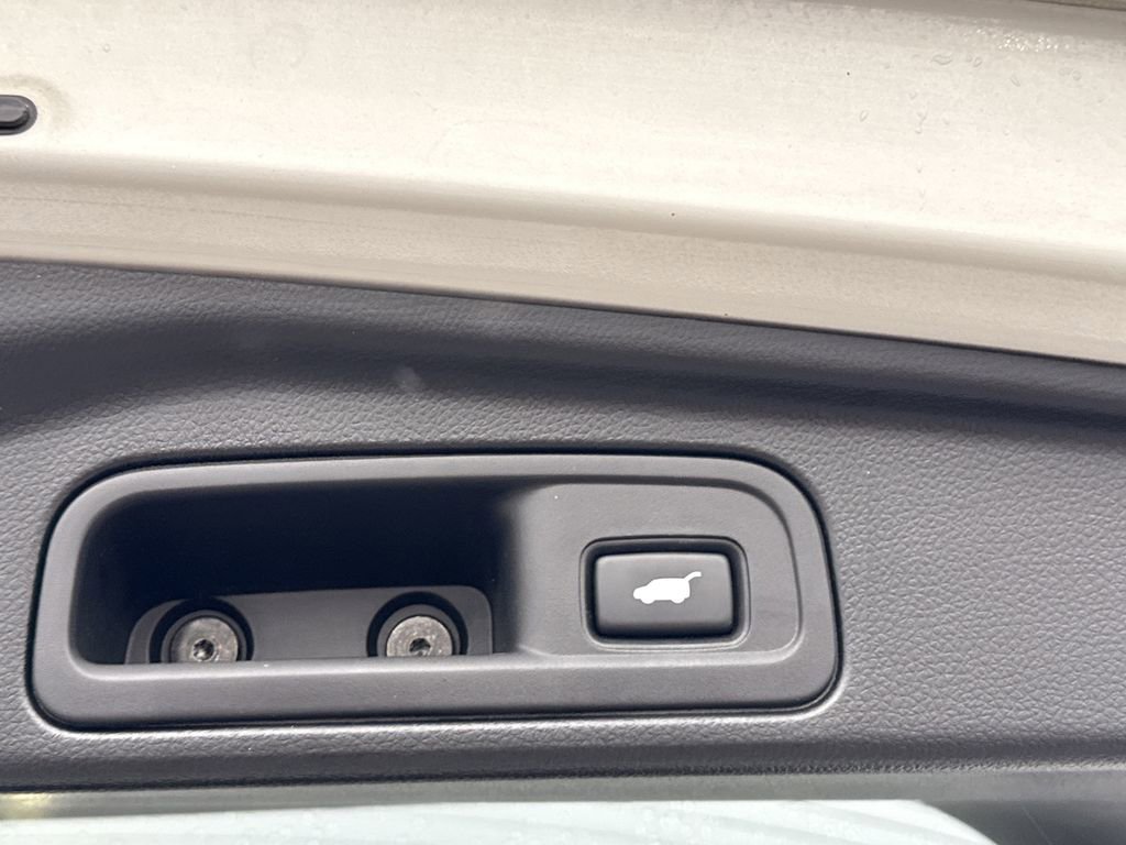 Used 2022 Honda Pilot Elite image 17