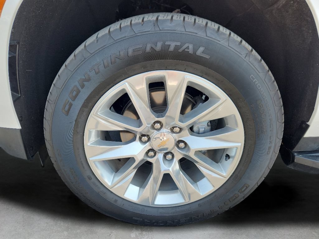 Used 2025 Chevrolet Suburban Premier AWD/4WD image 81