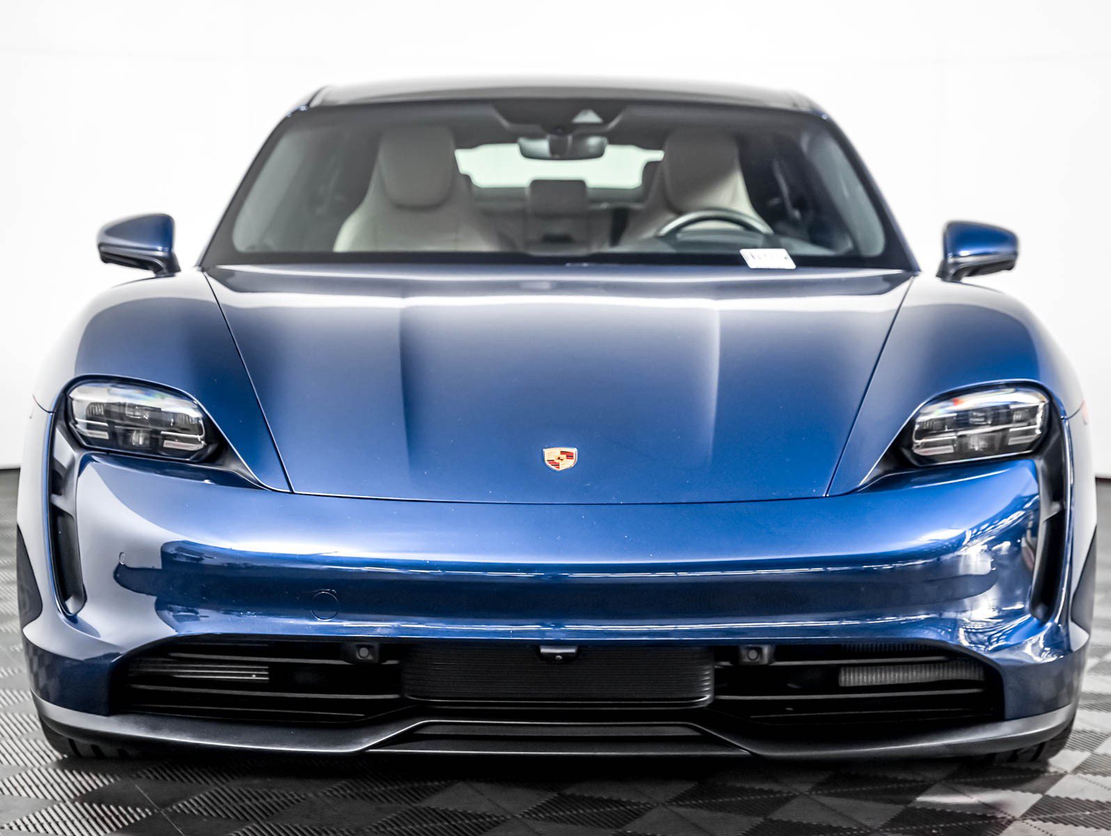 Certified 2023 Porsche Taycan 4S AWD/4WD image 7