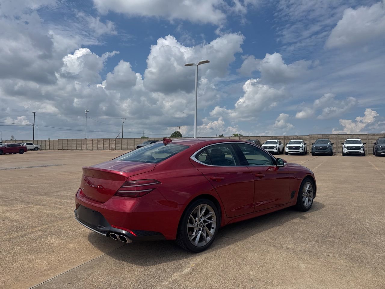 Used 2022 Genesis G70 2.0T RWD image 21