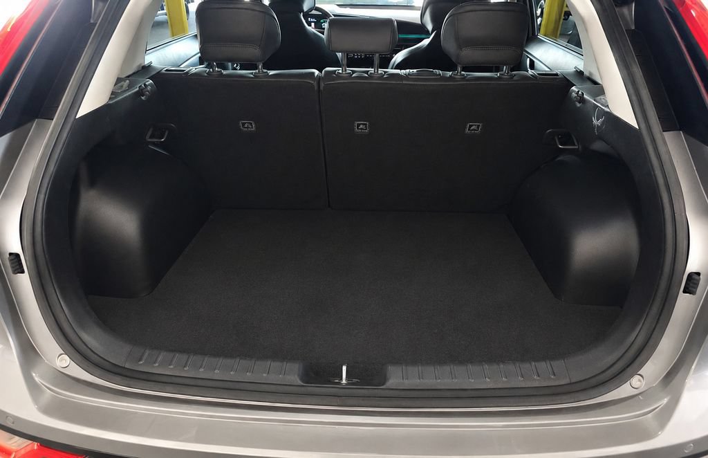 Used 2023 Kia Niro FWD image 46