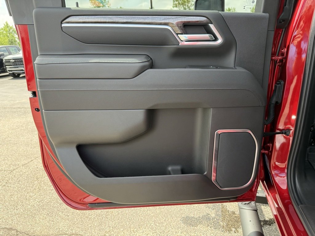 New 2025 Chevrolet Silverado 2500 LTZ w/ Trail Boss Package image 30