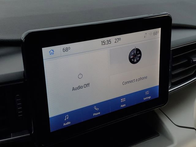 Certified 2022 Ford Explorer XLT w/ Equipment Group 202A image 19