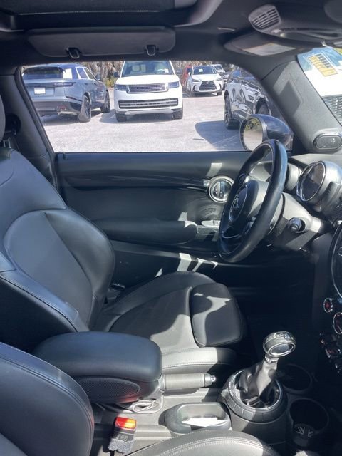 Used 2016 MINI Cooper S image 8