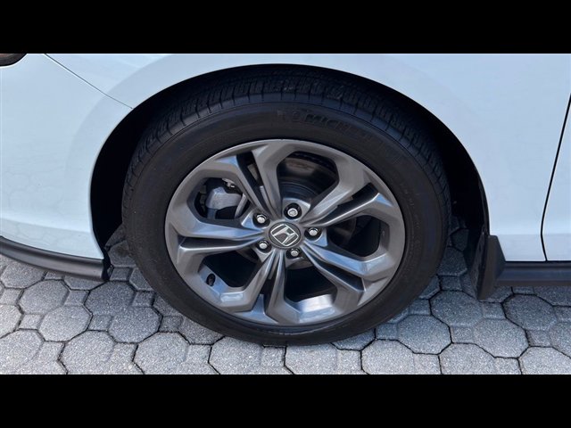 Certified 2023 Honda Accord EX image 19
