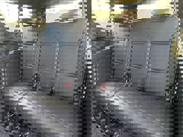 Used 2022 Chevrolet Suburban Z71 image 15