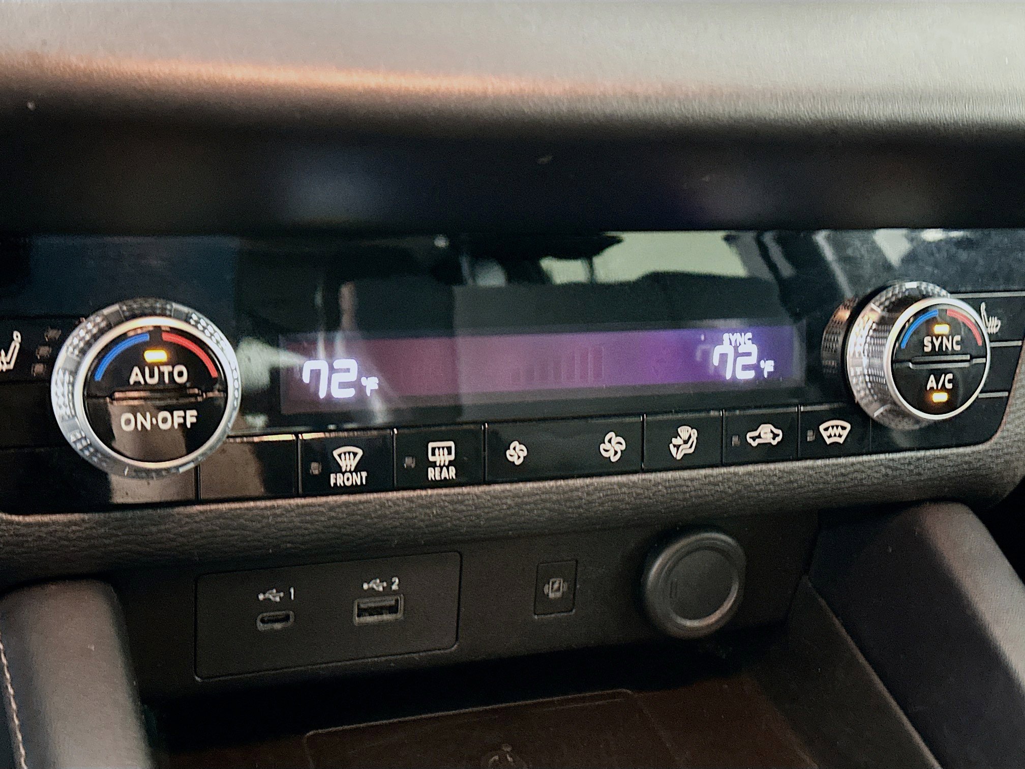 Used 2024 Mitsubishi Outlander SE image 24