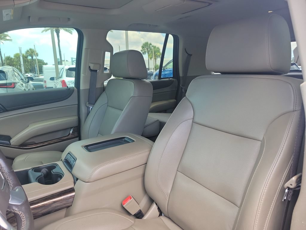 Used 2020 GMC Yukon SLT w/ Premium Edition RWD image 24