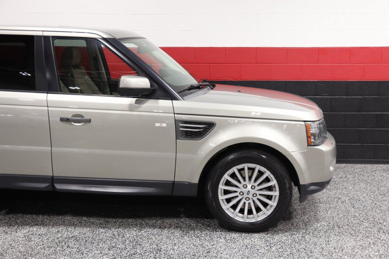 Used 2011 Land Rover Range Rover Sport HSE AWD/4WD image 6