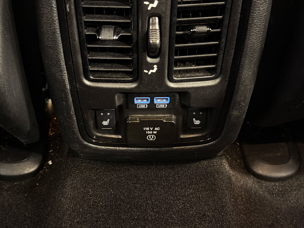 Used 2022 Dodge Durango R/T AWD/4WD image 28