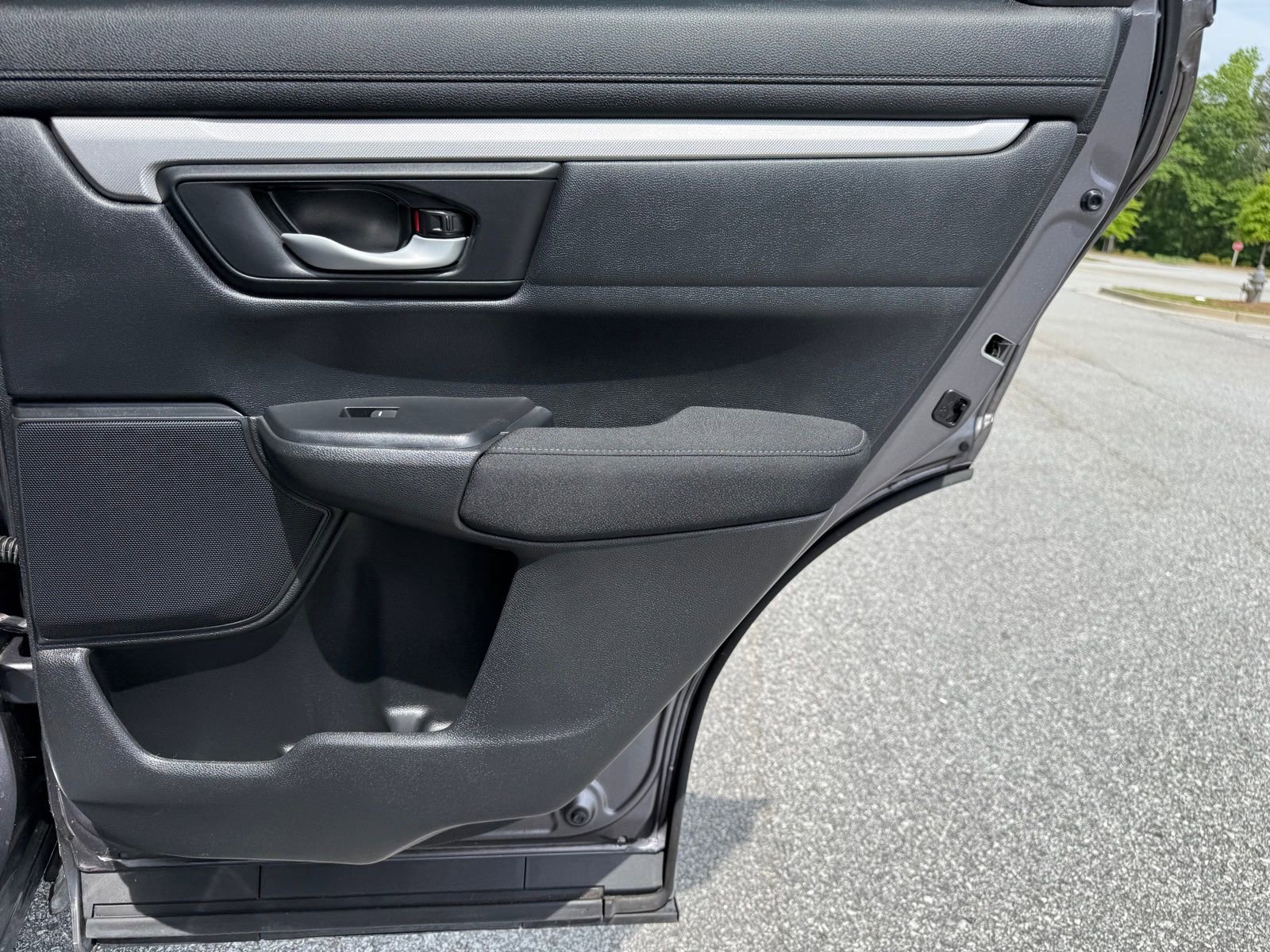 Used 2019 Honda CR-V LX image 45