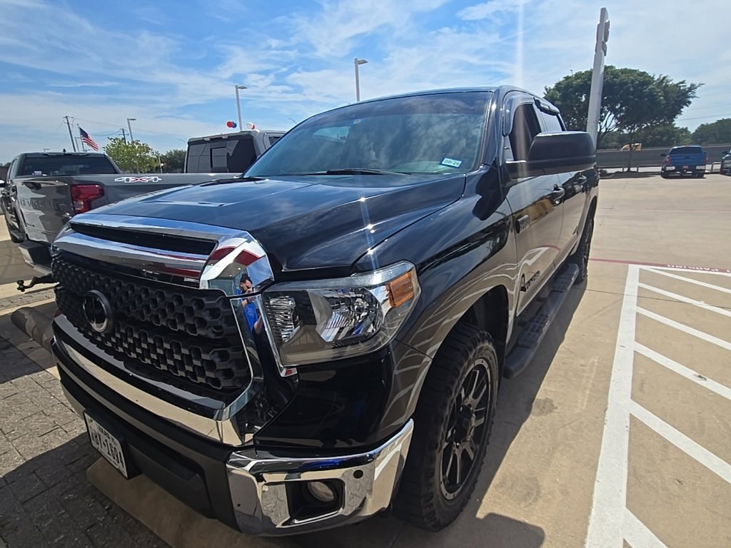 Used 2021 Toyota Tundra SR5 RWD image 1