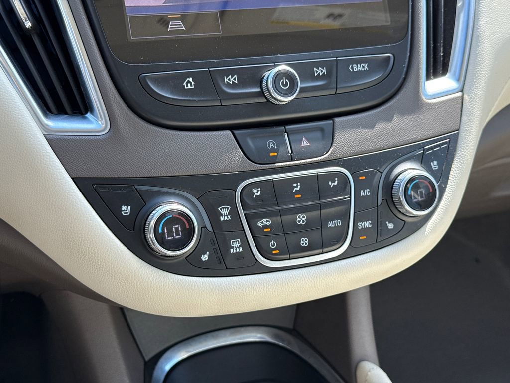 Used 2024 Chevrolet Malibu LT FWD image 26