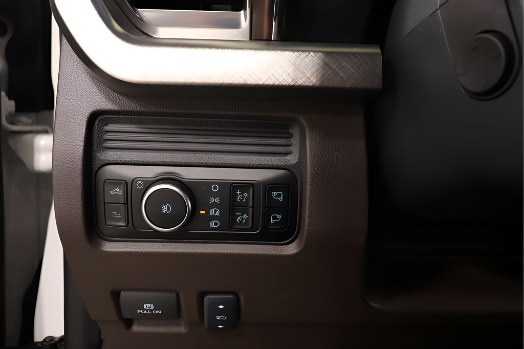 Used 2025 Ford F250 King Ranch AWD/4WD image 19