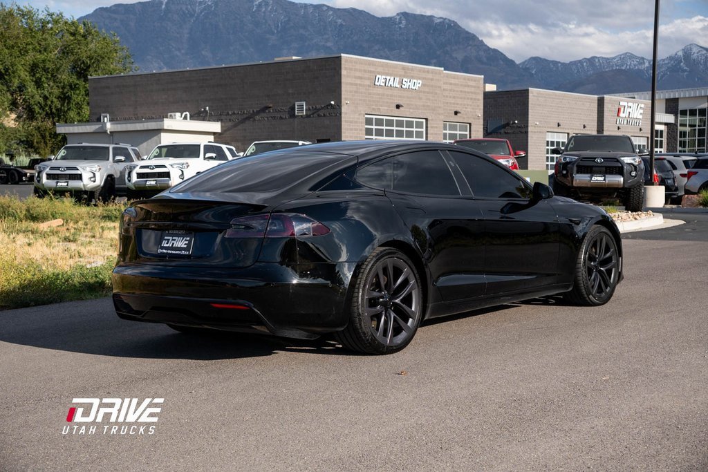 Used 2021 Tesla Model S Plaid image 10